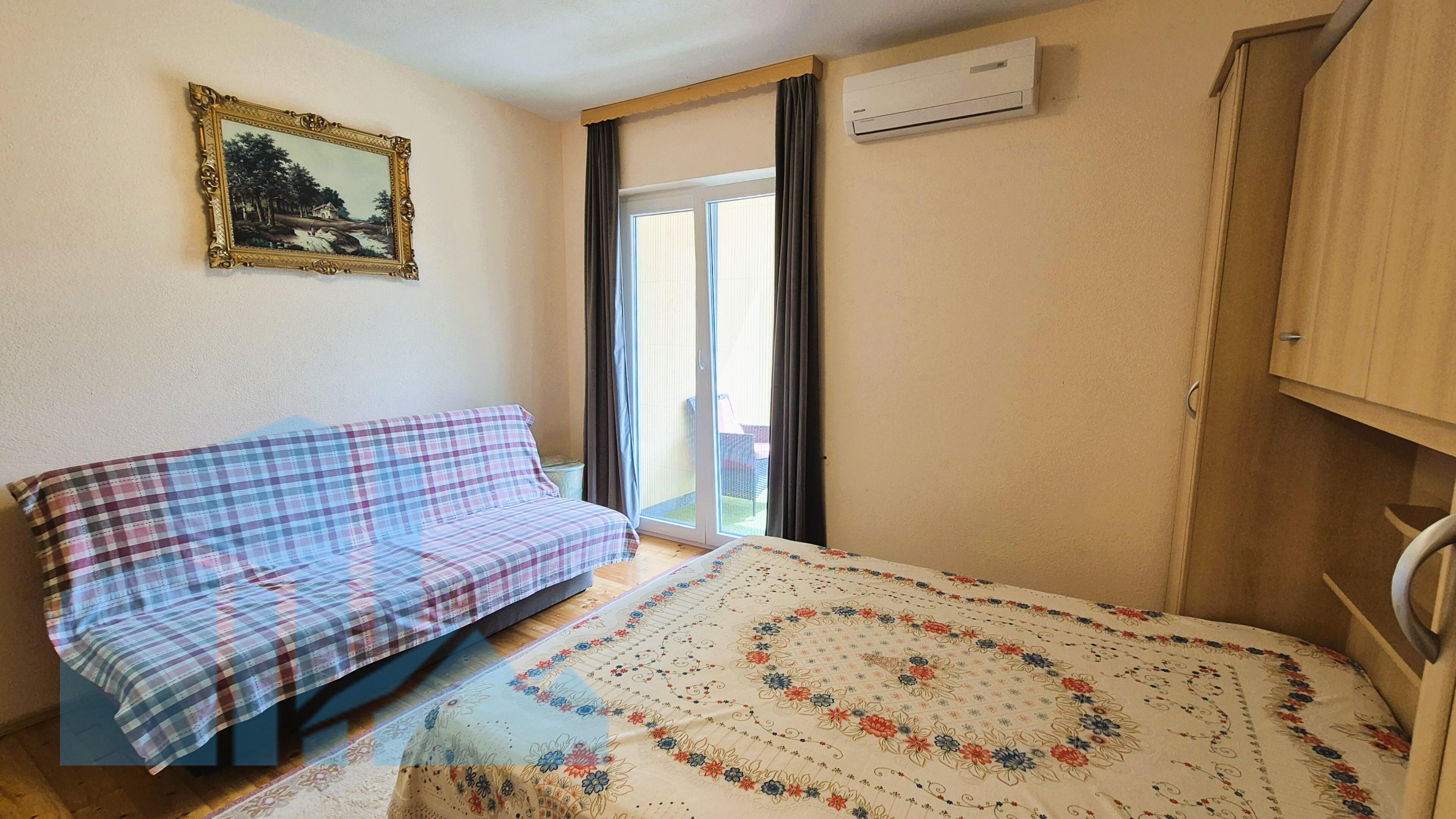 Apartmanska kuća u Bilicama s uhodanim turističkim najmom