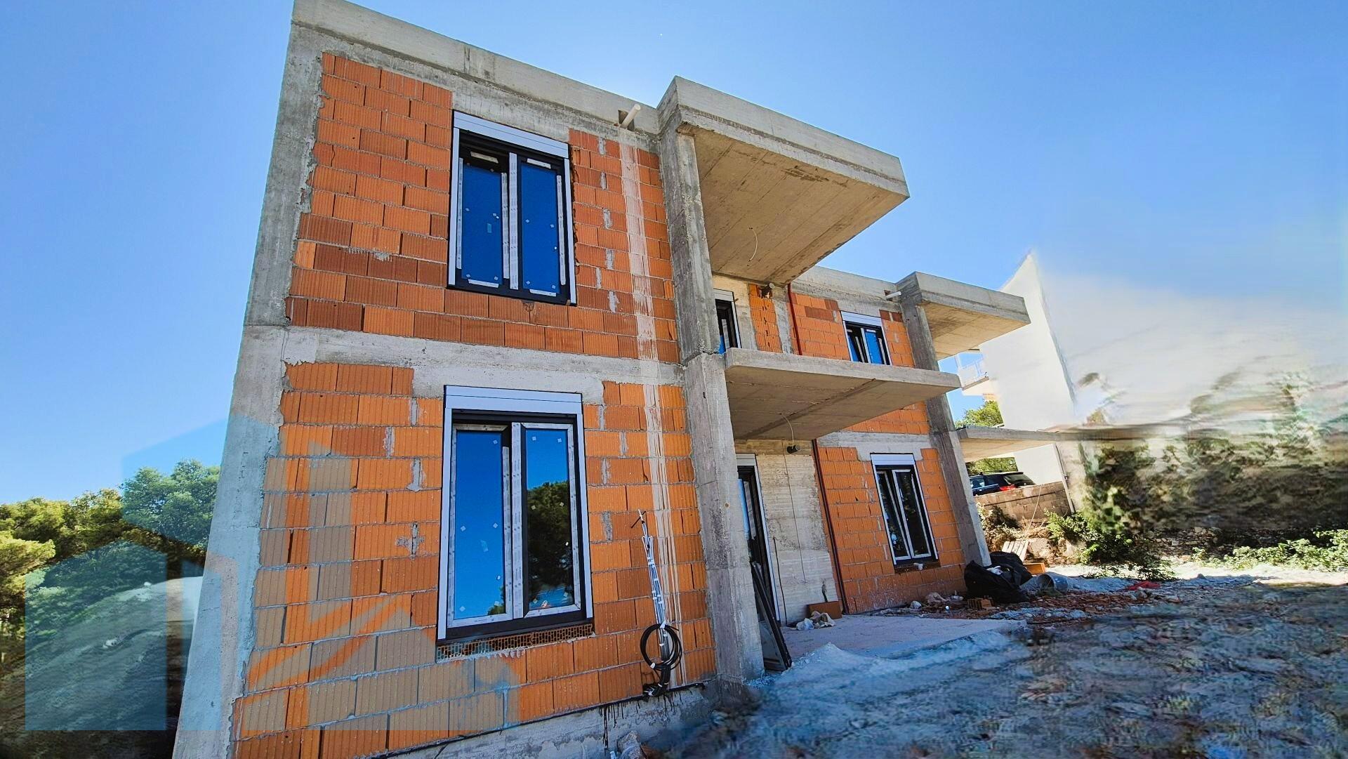 Brodarica, Šibenik - Stan sa vrtom i pogledom na mora - A