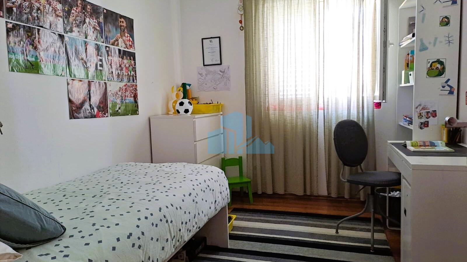 Stan s garsonjerom i terasom s pogledom na more, Baldekin, Šibenik
