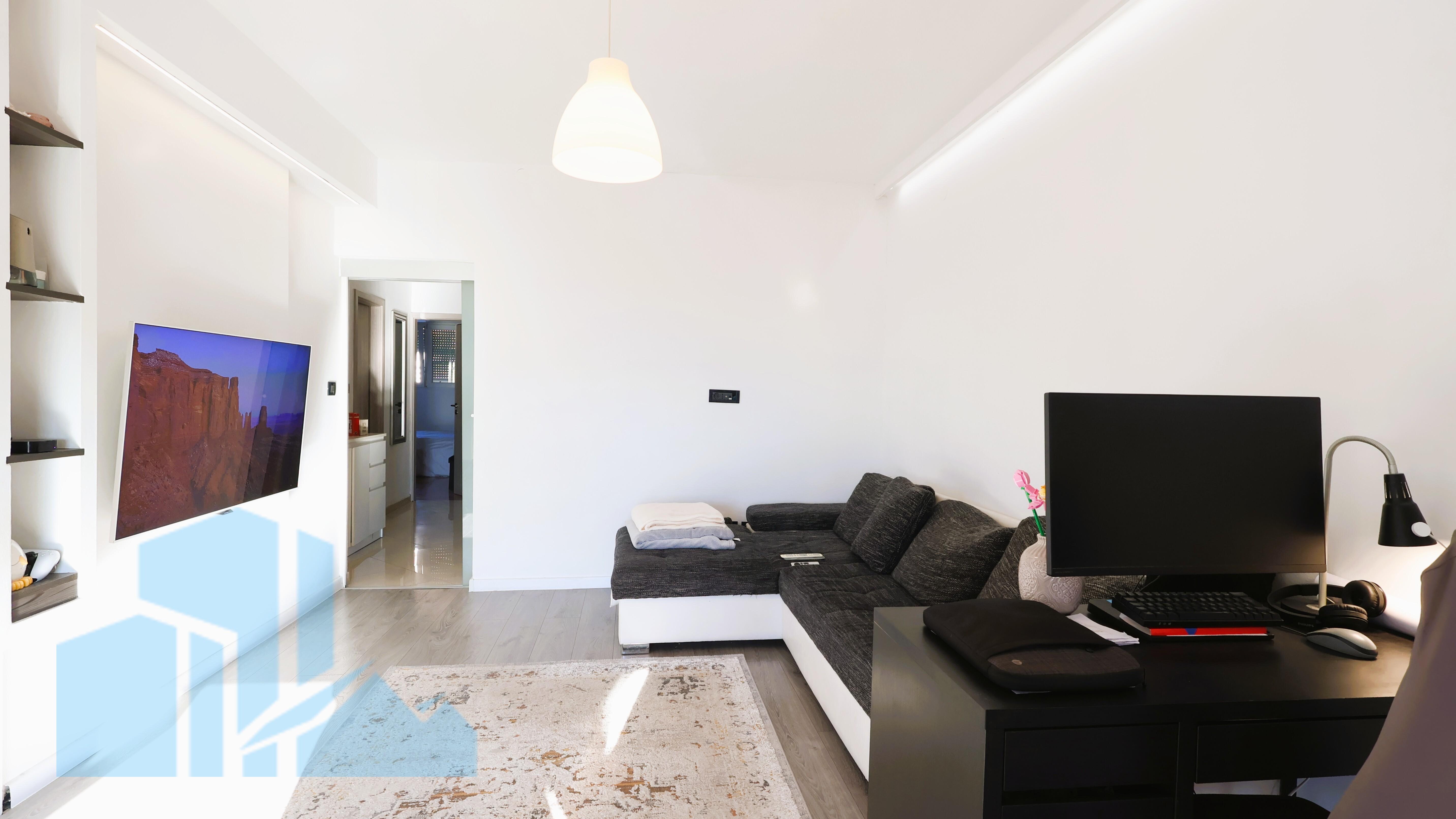 Stan 63,54m2, Baldekin, Šibenik