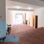 Poslovni prostor: Vodice, centar, ulični lokal, 85 m2 (prodaja)