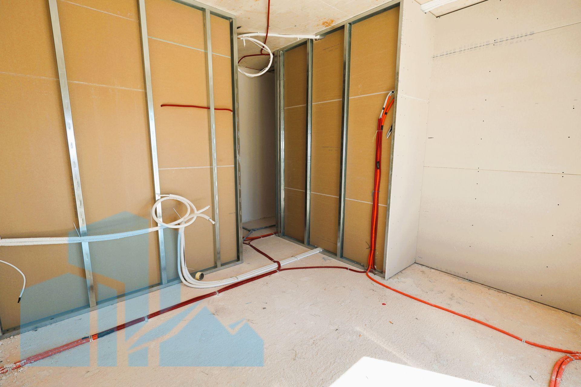 Kuća: Vodice 176m2 – Luksuzna novogradnja s bazenom i modernom arhitekturom